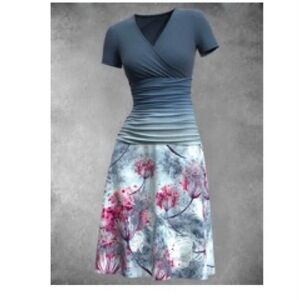 NWOT Swell Chic floral dress, size medium